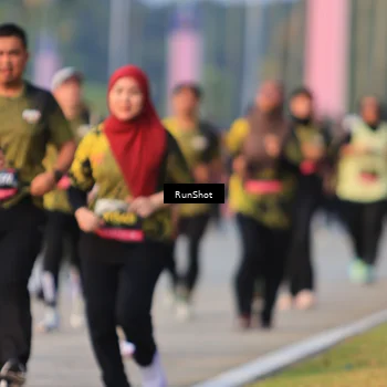 Runner Photo 6993610