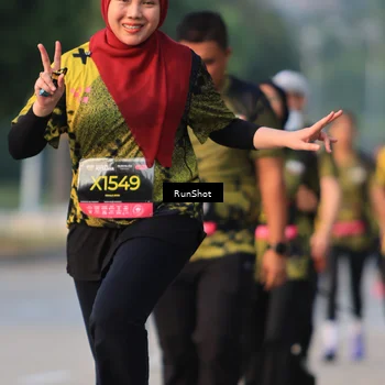 Runner Photo 6993647