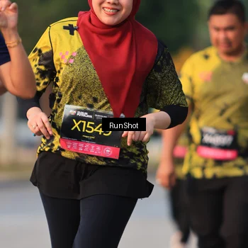Runner Photo 6993675