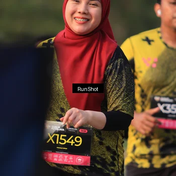 Runner Photo 6993683
