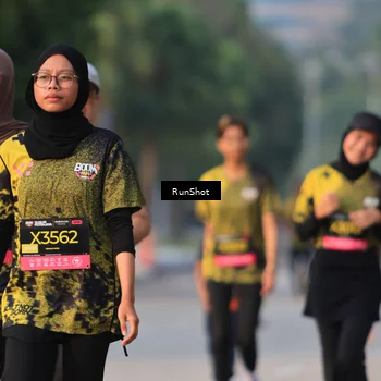Runner Photo 6993721