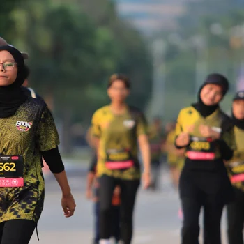 Runner Photo 6993728