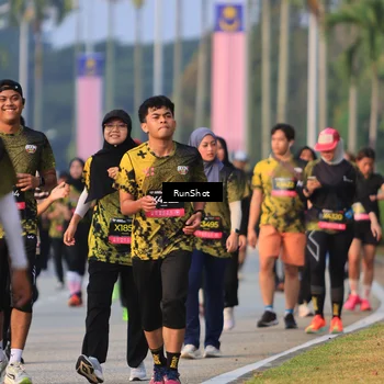 Runner Photo 6993790