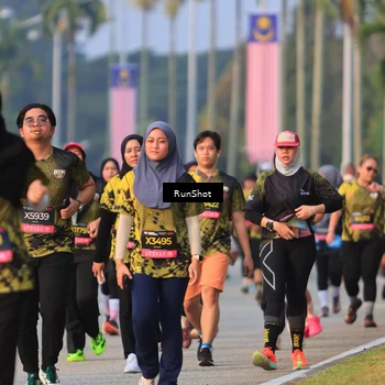 Runner Photo 6993822