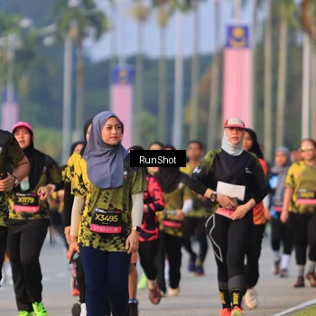 Runner Photo 6993830