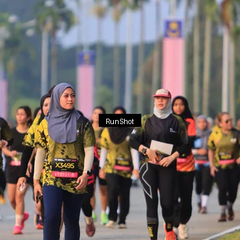 Runner Photo 6993834