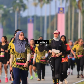 Runner Photo 6993835