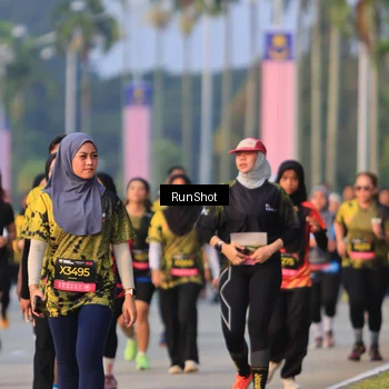 Runner Photo 6993840