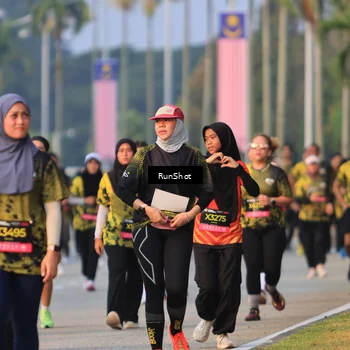 Runner Photo 6993853