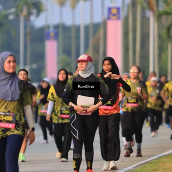 Runner Photo 6993860
