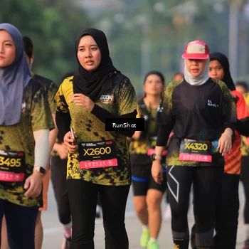 Runner Photo 6993880
