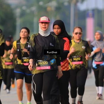 Runner Photo 6993888