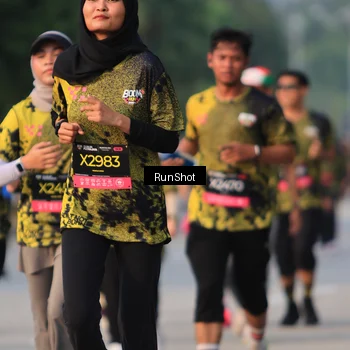 Runner Photo 6994020