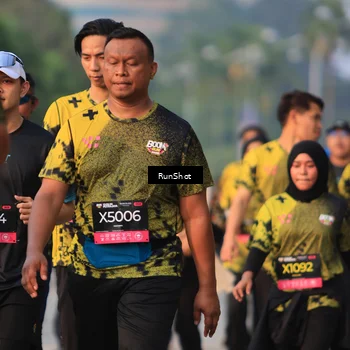 Runner Photo 6994106