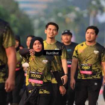 Runner Photo 6994119