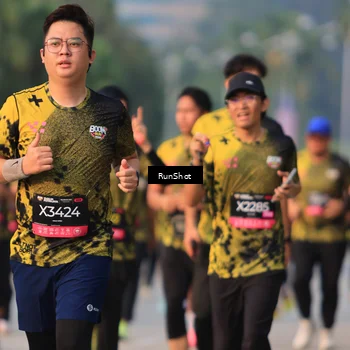 Runner Photo 6994163