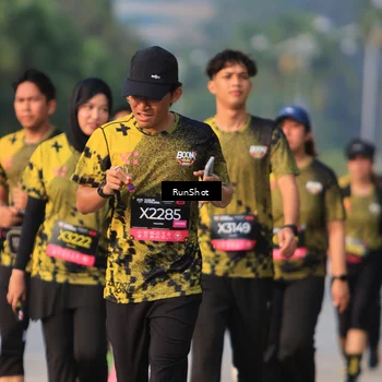 Runner Photo 6994174