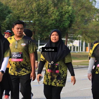 Runner Photo 6995696