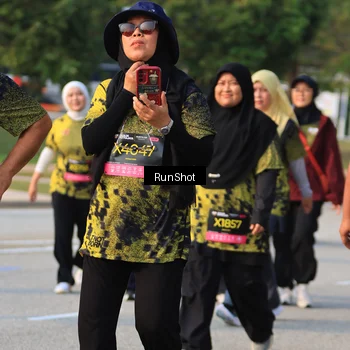 Runner Photo 6995739