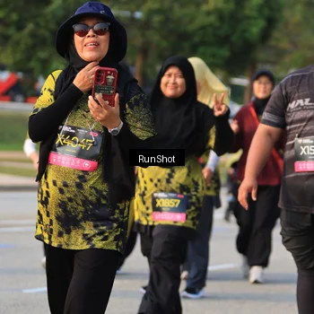 Runner Photo 6995741