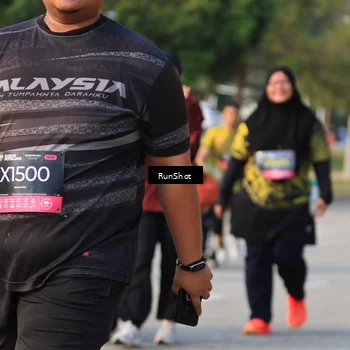 Runner Photo 6995755