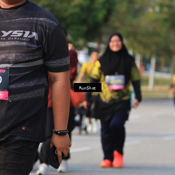 Runner Photo 6995766