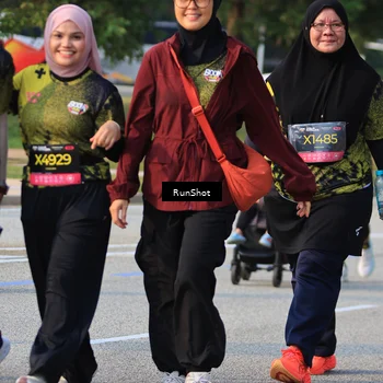 Runner Photo 6995773
