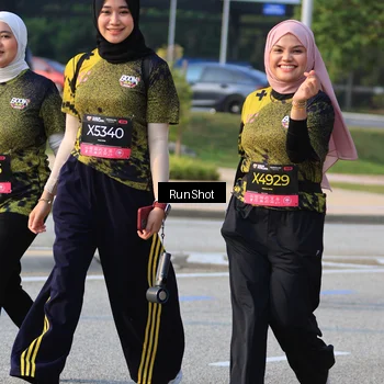 Runner Photo 6995786