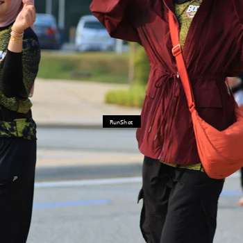 Runner Photo 6995814