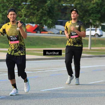 Runner Photo 6995825