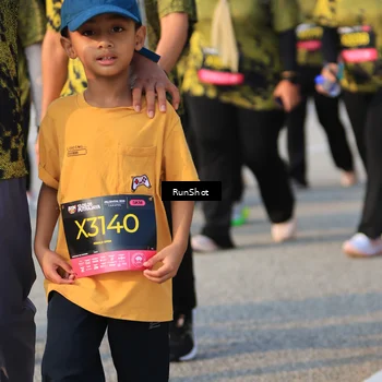 Runner Photo 6995864