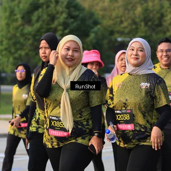 Runner Photo 6995878