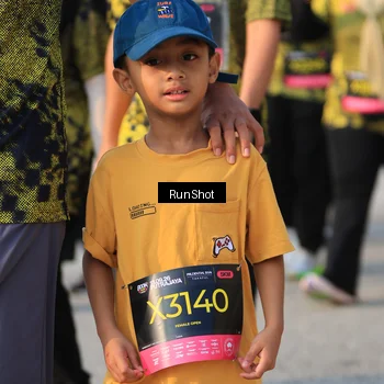 Runner Photo 6995881