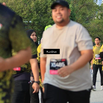 Runner Photo 6995885
