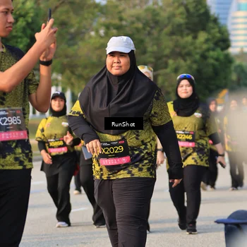 Runner Photo 6995909