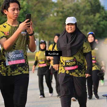 Runner Photo 6995916