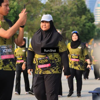 Runner Photo 6995917