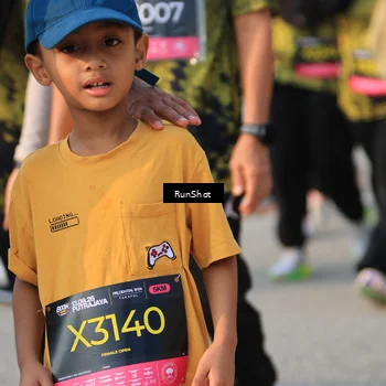 Runner Photo 6995920