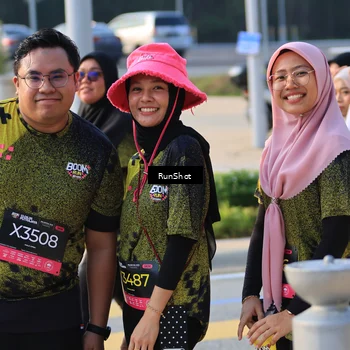 Runner Photo 6995938