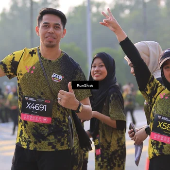 Runner Photo 6995951