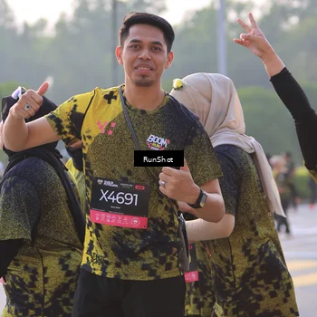 Runner Photo 6995965