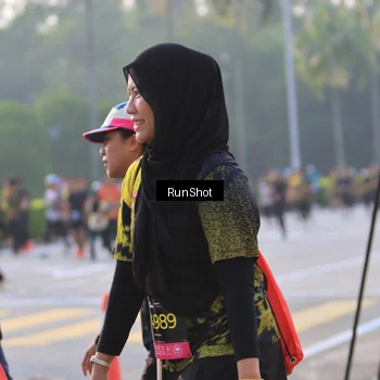 Runner Photo 6995968