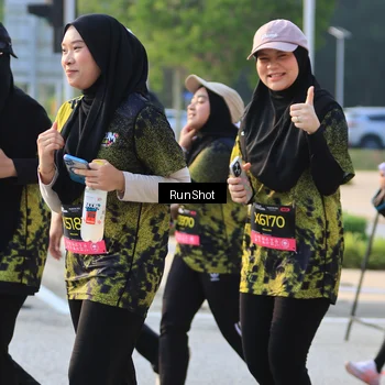 Runner Photo 6995977