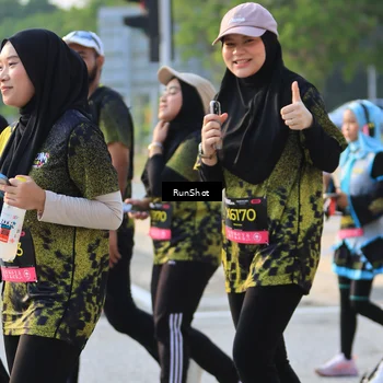 Runner Photo 6996009