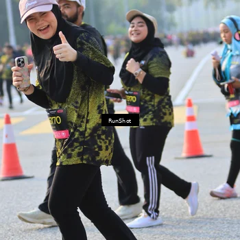 Runner Photo 6996014