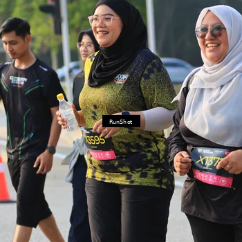 Runner Photo 6996035