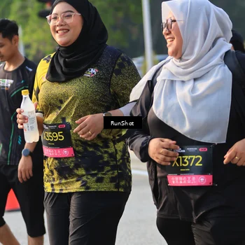 Runner Photo 6996043