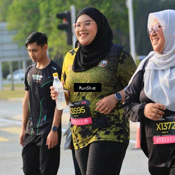 Runner Photo 6996055