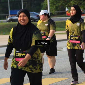 Runner Photo 6996086