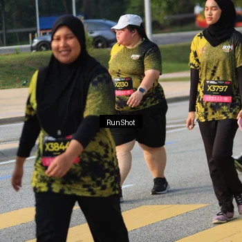 Runner Photo 6996087